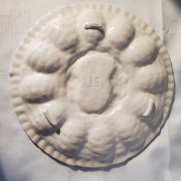 Fitz & Floyd Basket Weave Ceramic Egg Serving Dish Salt & Pepper Shakers Set - Picture 10 of 16